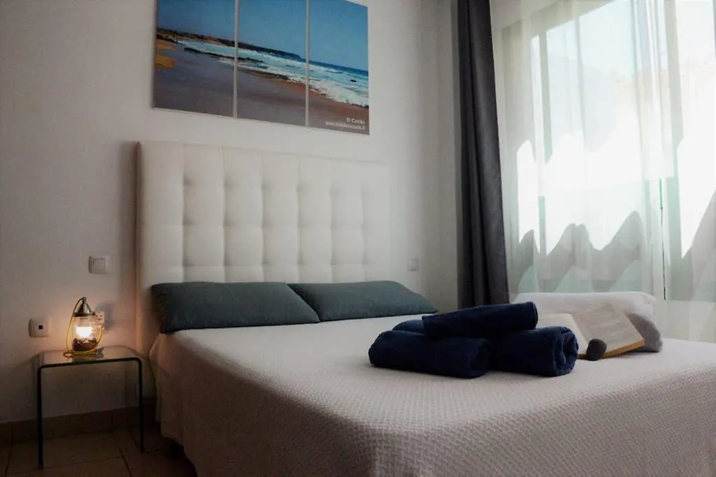 Hibiscus House Corralejo Center Wi-Fi 0*,  스페인